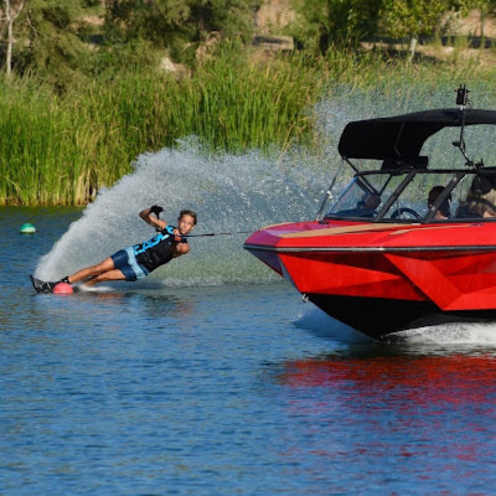 Meet your Posher, Noan